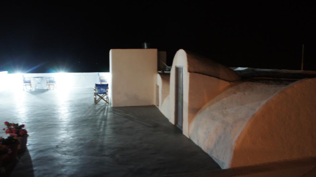 Marcos Rooms Ia Exterior foto