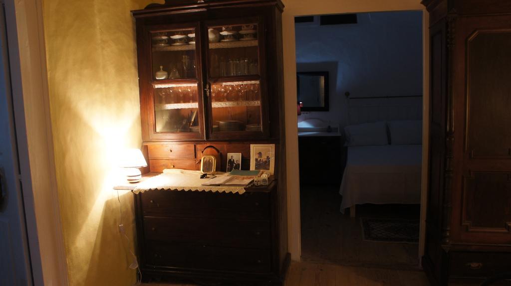 Marcos Rooms Ia Exterior foto