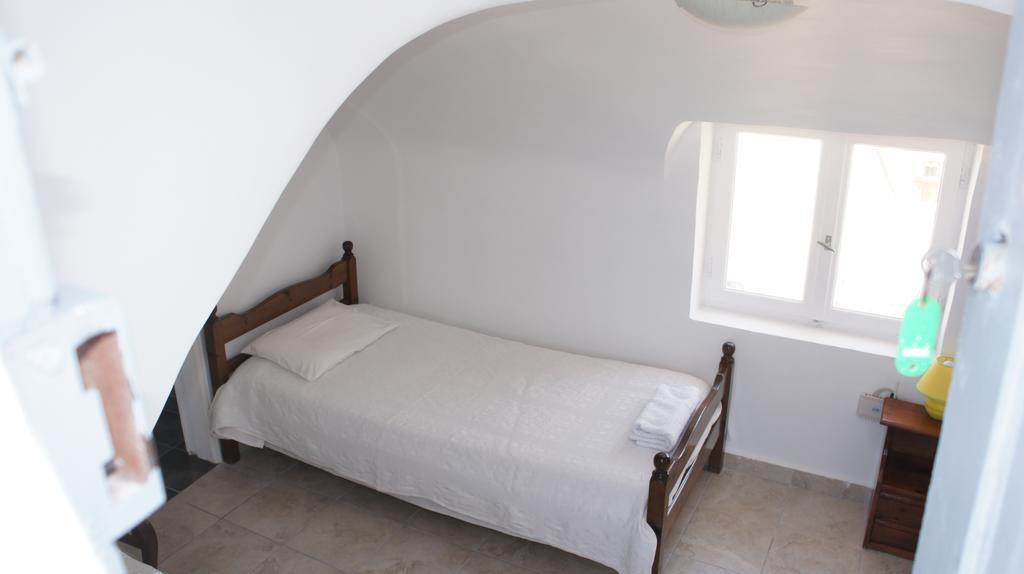 Marcos Rooms Ia Exterior foto